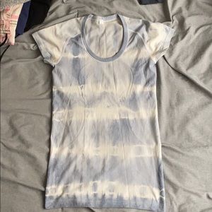 Lululemon Swiftly Tech V Neck Short Sleeve